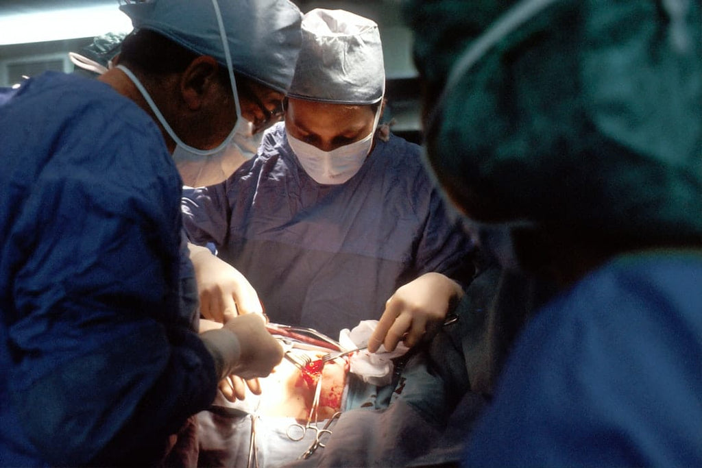 BCAAs in Recovery: From Surgery to Sports Injuries - The Key to Faster Healing