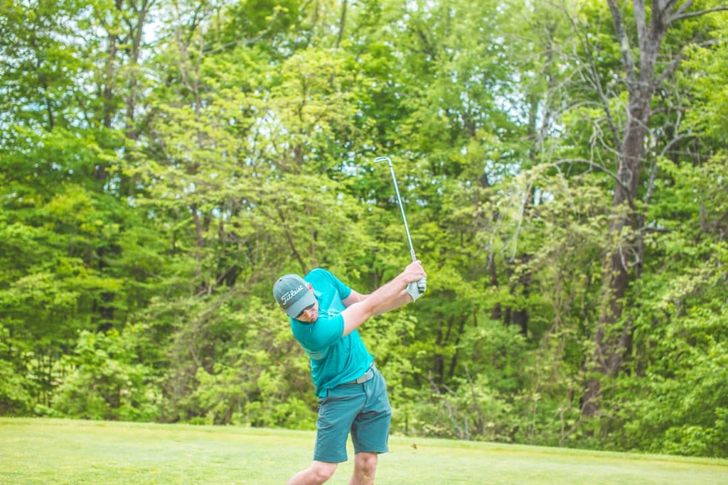 "The Golfer's Guide to Nutrition: Teeing Off This April"